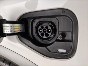 Cupra Formentor 1.4 eHybrid 12.8kWh V2 Plug-in DSG (204 ps) - KEYLESS ENTRY - PA