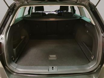 Volkswagen Passat 1.4 TSI 13kWh GTE Plug-in DSG (218 ps) - PARK SENSORS - CLIMATE 