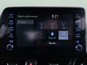 Toyota C-HR 1.8 VVT-h GPF Icon CVT (122 ps) - REV CAM - LANE TRACE ASSIST