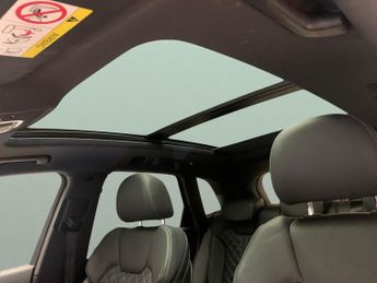 Audi Q5 2.0 TDI 40 Vorsprung S Tronic quattro (204 ps) - AIR SUSPENSION 