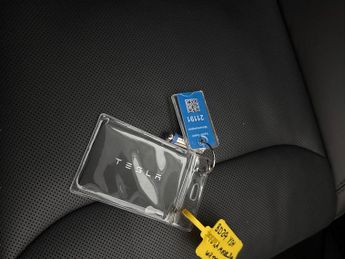 Tesla Model 3 Saloon RWD (208 ps) - PARK ASSIST - LED - REVERSE CAM