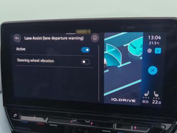 Volkswagen ID.4 Pure Performance 52kWh Style Edition (170 ps) - HEATED WHEEL