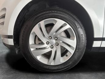 Land Rover Range Rover Evoque 1.5 P300e 12.2kWh R-Dynamic S Plug-in 4WD (309 ps) - LANE DEPART