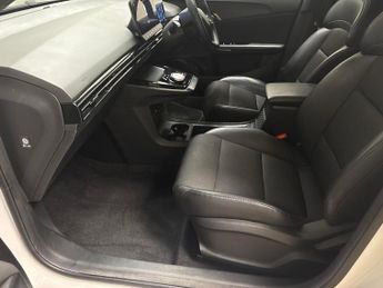 MG Mg4 64kWh Trophy Long Range (203 ps) - HEATED SEATS - HEATED STEERIN