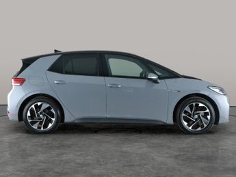 Volkswagen ID.3 Pro 58kWh Family (145 ps) - REVERSE CAM - HEATED SEATS - NAV