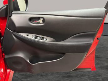 Nissan Leaf 39kWh Acenta (150 ps) - LANE DEPARTURE  - BLUETOOTH - CRUISE