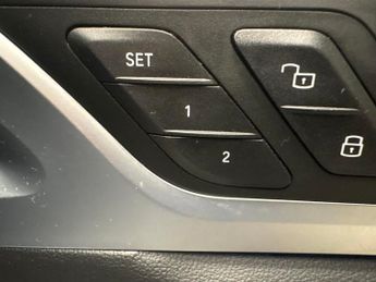 BMW iX3 80kWh Premier Edition (286 ps) - REVERSE CAM - LEATHER - NAV