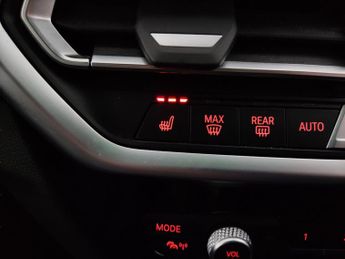 BMW iX3 80kWh M Sport Pro (286 ps) - GESTURE CONTROL - ADAPT CRUISE - PA