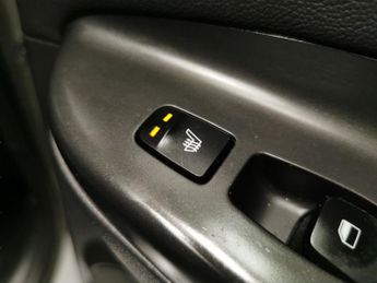 Hyundai Kona 64kWh Ultimate (10.5kW Charger) (204 ps) - NAV - HEATED STEERING
