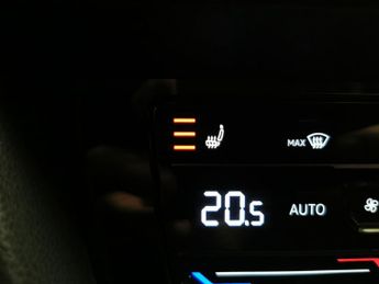 Volkswagen Passat 1.4 TSI 13kWh GTE Plug-in DSG (218 ps) - PARK SENSORS - CLIMATE 