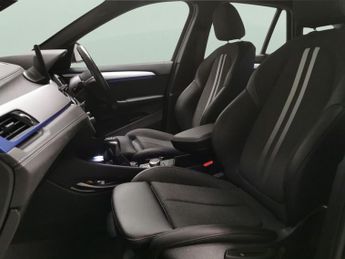 BMW X1 1.5 25e 10kWh M Sport Plug-in xDrive (220 ps) - BLACK ROOF RAILS