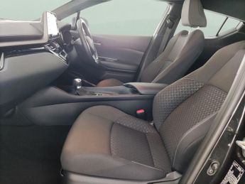 Toyota C-HR 1.8 VVT-h GPF Icon CVT (122 ps) - REV CAM - LANE TRACE ASSIST
