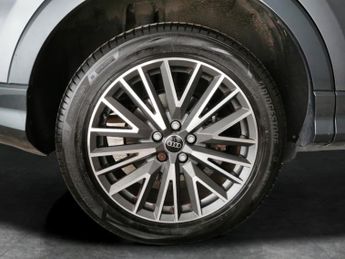 Audi Q3 1.4 TFSIe 45 S line Sportback Plug-in S Tronic 13kWh (245 ps) - 