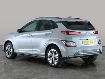 Hyundai Kona 64kWh Ultimate (10.5kW Charger) (204 ps) - NAV - HEATED STEERING