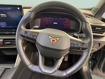 Cupra Formentor 1.4 eHybrid 12.8kWh V2 Plug-in DSG (204 ps) - LED - REVERSE CAM 