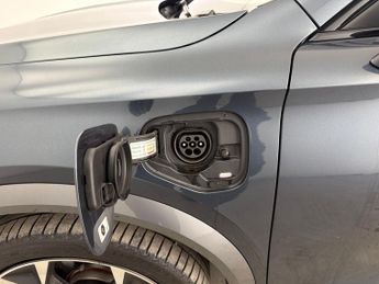 Cupra Formentor 1.4 eHybrid 12.8kWh V2 Plug-in DSG (204 ps) - LED - REVERSE CAM 