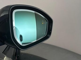 Jaguar F-PACE 2.0 D165 MHEV R-Dynamic SE AWD (163 ps) - BLIND SPOT ASSIST