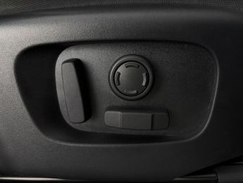 Land Rover Discovery Sport 1.5 P300e 12.2kWh Urban Edition Plug-in 4WD (309 ps) - CARPLAY