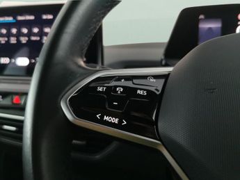 Volkswagen ID.3 Pure Performance 45kWh Life (150 ps) - BLIND SPOT ASSIST - COMFO