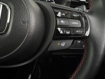 Honda HR-V 1.5 h i-MMD Advance Style CVT (131 ps) - HEATED STEERING