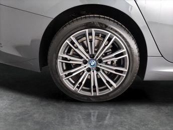 BMW 3 Series 2.0 330e 12kWh M Sport Plug-in (292 ps) - PARK ASSIST - HEATED S