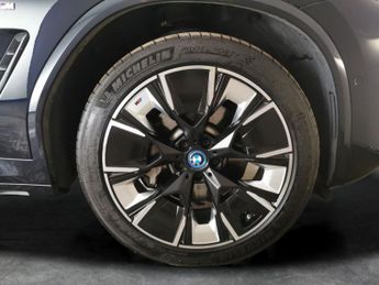 BMW iX3 80kWh M Sport Pro (286 ps) - ADAPT CRUISE - GESTURE CONTROL - HU