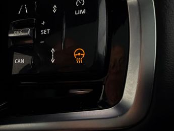 Land Rover Discovery Sport 1.5 P300e 12.2kWh Urban Edition Plug-in 4WD (309 ps) - CARPLAY