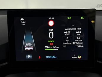 MG Mg4 64kWh Trophy Long Range (203 ps) - REVERSE CAM - NAV - HEATED SE