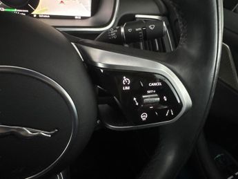 Jaguar I-PACE 400 90kWh Black 4WD (400 ps) - CARPLAY - KEYLESS ENTRY - LED