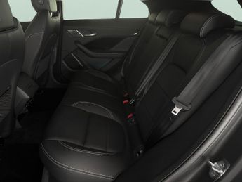Jaguar I-PACE 400 90kWh Black 4WD (400 ps) - CARPLAY - KEYLESS ENTRY - LED
