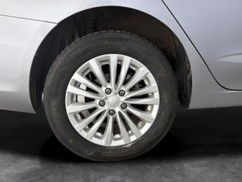 MG Mg5 61.1kWh Exclusive Long Range (156 ps) - NAV - LANE DEPARTURE  - 
