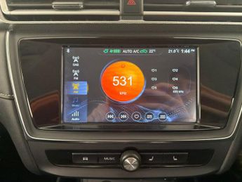 MG Mg5 61.1kWh Exclusive Long Range (156 ps) - NAV - LANE DEPARTURE  - 