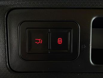BYD Atto 3 60.48kWh Design (204 ps) - KEYLESS ENTRY - 360 CAM - LED