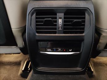 BMW 3 Series 2.0 330e 12kWh M Sport Plug-in (292 ps) - APPLE CARPLAY - PARK A