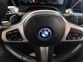 BMW 3 Series 2.0 330e 12kWh M Sport Plug-in (292 ps) - APPLE CARPLAY - PARK A