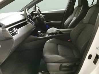 Toyota C-HR 1.8 VVT-h GPF Design CVT (122 ps) - LED - REVERSE CAM - NAV