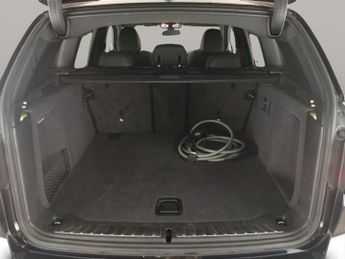 BMW iX3 80kWh M Sport Pro (286 ps) - GESTURE CONTROL - HUD - ADAPT CRUIS