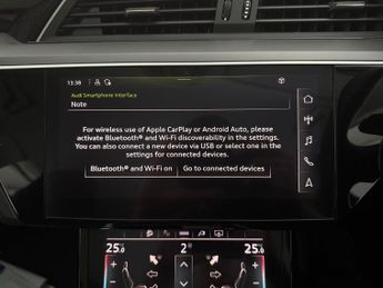 Audi e-tron 50 Technik quattro 71.2kWh (11kW Charger) (313 ps) - CARPLAY - L