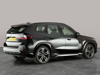 BMW iX1 30 66.5kWh M Sport xDrive (11kW Charger) (313 ps) - NAV - ALCANT