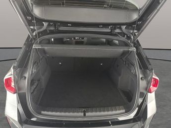 BMW iX1 30 66.5kWh M Sport xDrive (11kW Charger) (313 ps) - NAV - ALCANT