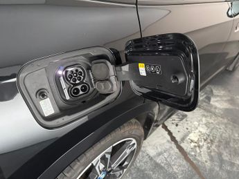 BMW iX1 30 66.5kWh M Sport xDrive (11kW Charger) (313 ps) - NAV - ALCANT
