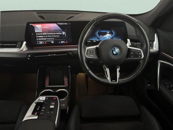 BMW iX1 30 66.5kWh M Sport xDrive (11kW Charger) (313 ps) - NAV - ALCANT