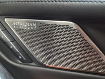 Jaguar I-PACE 400 90kWh HSE 4WD (400 ps) - MERIDIAN AUDIO - REVERSE CAM - NAV
