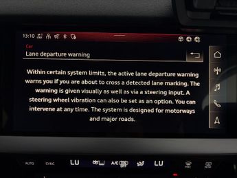 Audi A3 35 TFSI S Line S Tronic [Comfort+Sound] - B&O AUDIO - CARPLAY - 
