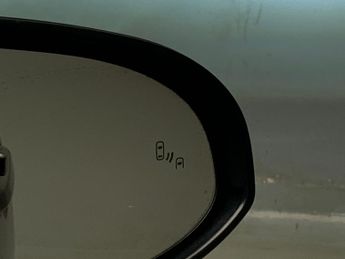 Toyota C-HR 1.8 VVT-h Dynamic CVT (122 ps) - LED - REVERSE CAM - NAV