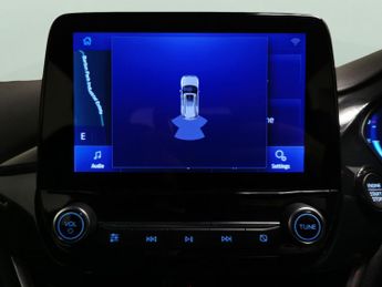 Ford Puma 1.0T EcoBoost MHEV ST-Line DCT (125 ps) - FORD SYNC3 - CRUISE