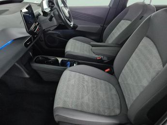 Volkswagen ID.3 Pro Performance 58kWh Life (204 ps) - NAV - COMFORT PACK - WIFI