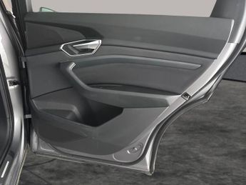Audi e-tron 50 Technik quattro 71.2kWh (11kW Charger) (313 ps) - ADJUSTABLE 