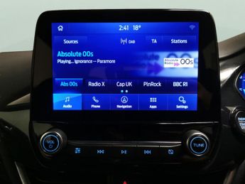 Ford Puma 1.0T EcoBoost MHEV ST-Line DCT (125 ps) - FORD SYNC3 - CRUISE