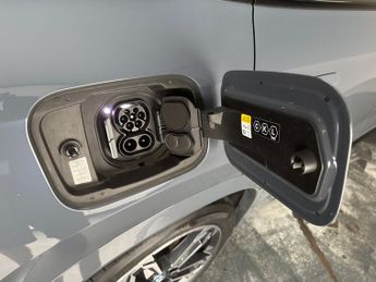 BMW iX1 30 66.5kWh M Sport xDrive (11kW Charger) (313 ps) - NAV - ALCANT